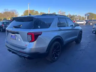 Ford Explorer 2023 AWD ST 4dr SUV