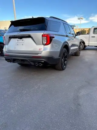 Ford Explorer 2023 AWD ST 4dr SUV
