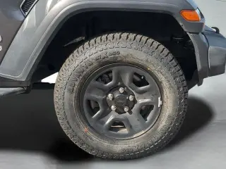 Jeep Wrangler 2018 4x4 Deportivo 2 SUV (lanzamiento a mitad de año)