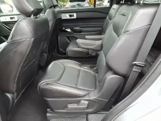 Ford Explorer 2022 AWD ST 4dr SUV
