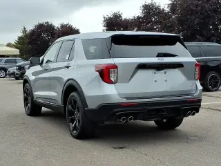 Ford Explorer 2022 AWD ST 4dr SUV