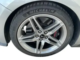 Ford Mustang 2022 GT Premium 2d Fastback