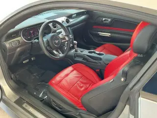 Ford Mustang 2022 GT Premium 2d Fastback