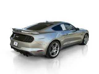 Ford Mustang 2022 GT Premium 2d Fastback