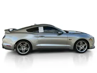 Ford Mustang 2022 GT Premium 2d Fastback