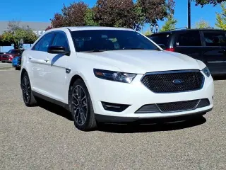 Ford Taurus 2019 AWD SHO Sedán de 4 puertas