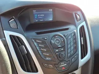 Ford Focus 2014 SE 4dr Sedán