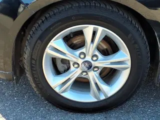 Ford Focus 2014 SE 4dr Sedán