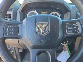 Ram 1500 2018 4x4 Tradesman 4dr Crew Cab 5.5 ft. SB Pickup