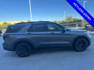 Ford Explorer 2023 AWD ST 4dr SUV