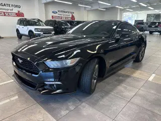 Ford Mustang 2015 V6 2dr Fastback