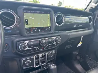 Jeep Wrangler Unlimited 2021 4x4 Sahara 4dr SUV