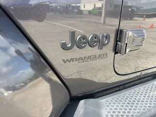 Jeep Wrangler Unlimited 2021 4x4 Sahara 4dr SUV