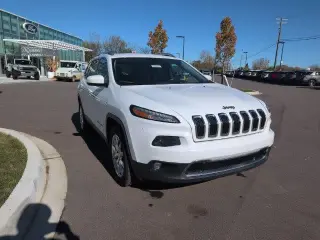 Jeep Cherokee 2015 4x4 Limited 4dr SUV