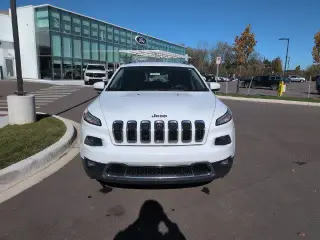 Jeep Cherokee 2015 4x4 Limited 4dr SUV