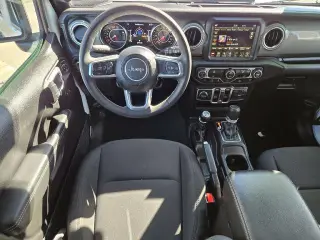 Jeep Wrangler 2023 4x4 Sahara 4dr SUV
