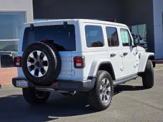 Jeep Wrangler 2023 4x4 Sahara 4dr SUV