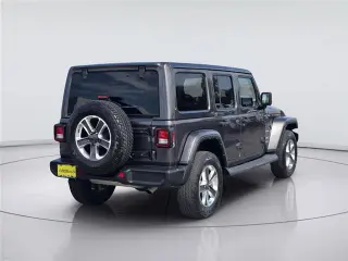 Jeep Wrangler Unlimited 2019 4x4 Sahara 4dr SUV