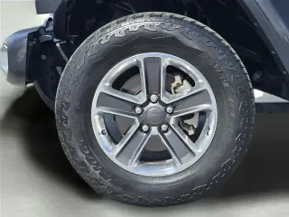 Jeep Wrangler Unlimited 2019 4x4 Sahara 4dr SUV
