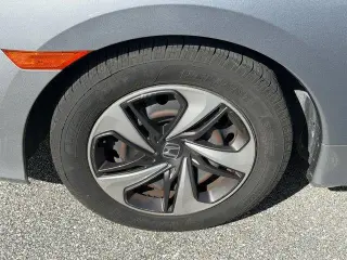 Honda Civic 2020 LX 4dr Sedán CVT