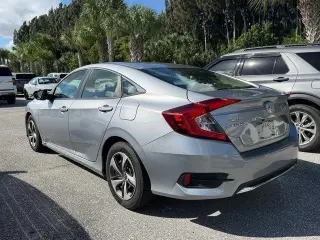 Honda Civic 2020 LX 4dr Sedán CVT