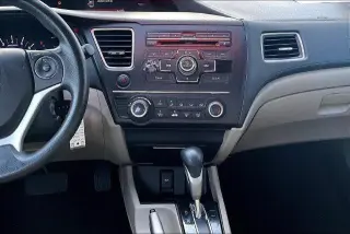Honda Civic 2014 LX 4dr Sedán CVT
