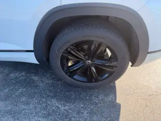 2023 Volkswagen Atlas Cross Sport