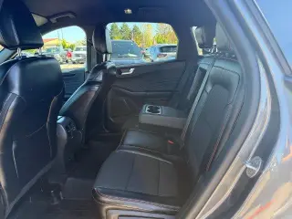 Ford Escape 2023 AWD ST-Line SUV de 4 puertas