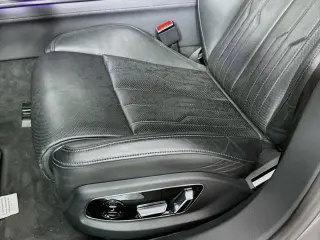 Audi A8 L 2019 AWD quattro 55 TFSI 4dr Sedán