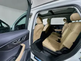 Audi Q7 2025 AWD quattro Premium 45 TFSI 4dr SUV
