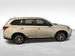 2016 Mitsubishi Outlander