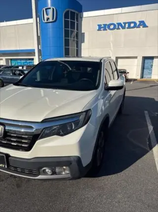 Honda Ridgeline 2017 AWD RTL-E 4dr Crew Cab 5.3 ft. SB