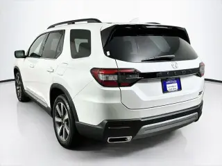 Honda Pilot 2025 Touring 4dr SUV