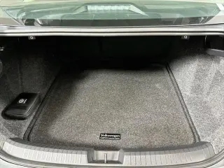 Volkswagen Jetta 2025 SE 4dr Sedán