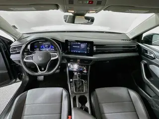 Volkswagen Jetta 2025 SE 4dr Sedán