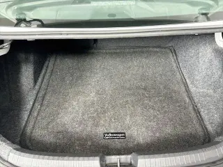 Volkswagen Jetta 2023 Sport 4dr Sedán 8A