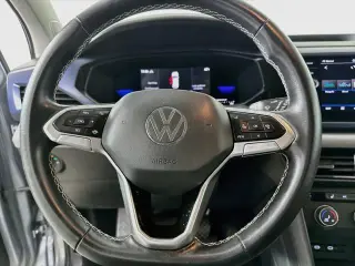 Volkswagen Taos 2022 AWD SE 4Motion 4dr SUV