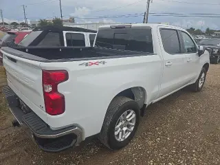Chevrolet Silverado 1500 2025 4x4 LT 4dr Crew Cab 5.8 ft. SB con 1LT