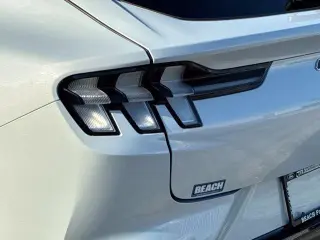 Ford Mustang Mach-E 2023 Premium 4dr SUV