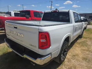 Ram 1500 2026 4x4 Laramie 4dr Crew Cab 5.6 ft. SB Pickup