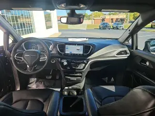 Chrysler Pacifica 2026 Select 4dr Mini-Van