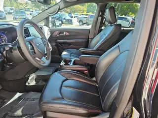 Chrysler Pacifica 2026 Select 4dr Mini-Van