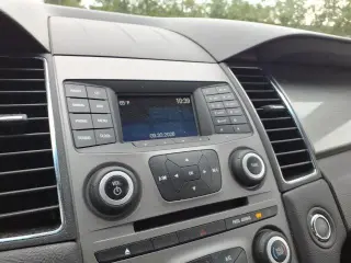 Ford Taurus 2016 SEL 4dr Sedán