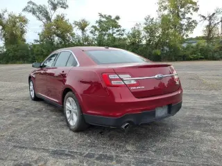 Ford Taurus 2016 SEL 4dr Sedán