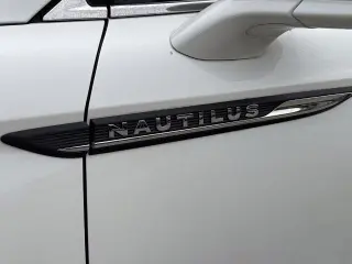 Lincoln Nautilus 2022 Standard 4dr SUV