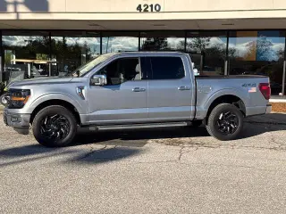 Ford F-150 2024 4x4 XLT 4dr SuperCrew 5.5 ft. SB