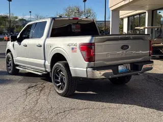 Ford F-150 2024 4x4 XLT 4dr SuperCrew 5.5 ft. SB