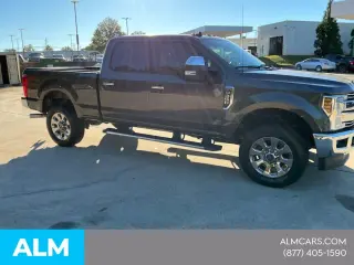 Ford F-250 Super Duty 2019 4x4 Lariat 4dr Crew Cab 6.8 ft. SB Pickup