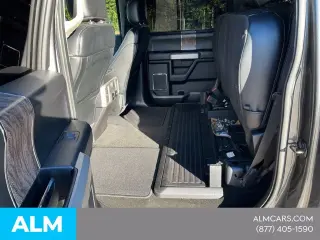 Ford F-250 Super Duty 2019 4x4 Lariat 4dr Crew Cab 6.8 ft. SB Pickup