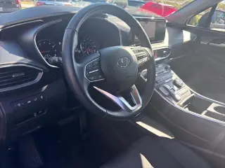 Hyundai SANTA FE 2023 con tracción en las ruedas AWD SEL 4dr Crossover
